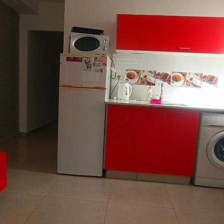 612 Apartment On The Beach Bat Yam Εξωτερικό φωτογραφία
