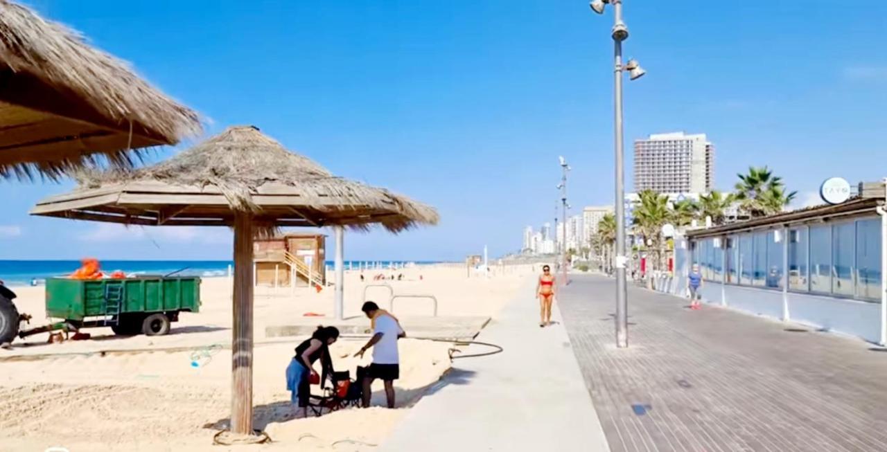 612 Apartment On The Beach Bat Yam Εξωτερικό φωτογραφία
