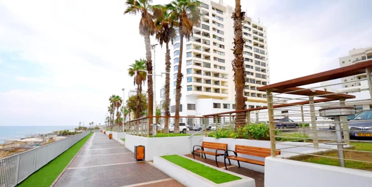 612 Apartment On The Beach Bat Yam Εξωτερικό φωτογραφία