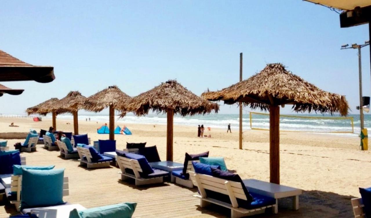 612 Apartment On The Beach Bat Yam Εξωτερικό φωτογραφία