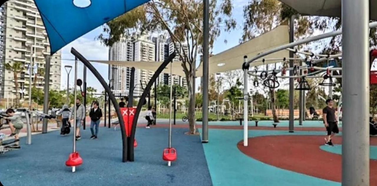 612 Apartment On The Beach Bat Yam Εξωτερικό φωτογραφία